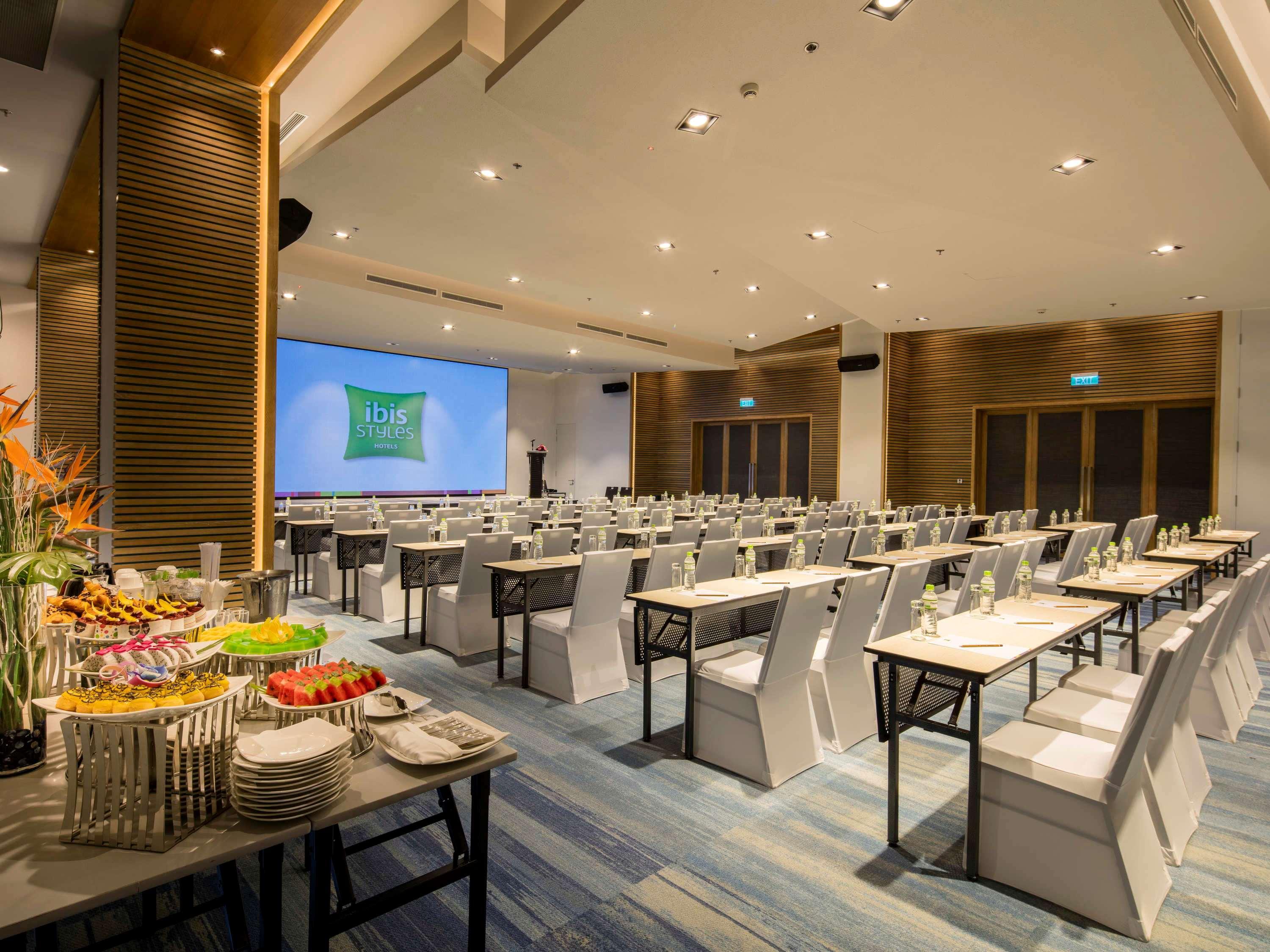 Ibis Styles Nha Trang Hotel Exterior foto