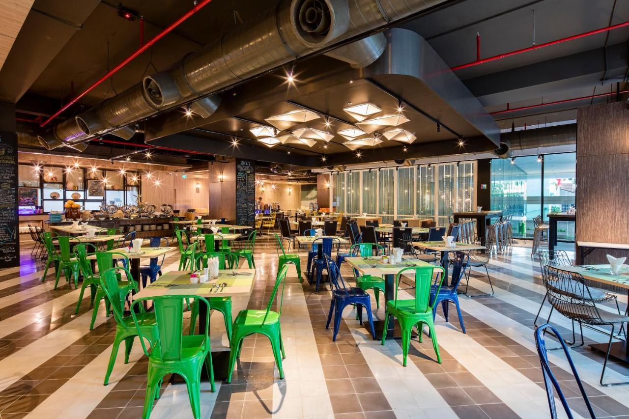 Ibis Styles Nha Trang Hotel Exterior foto